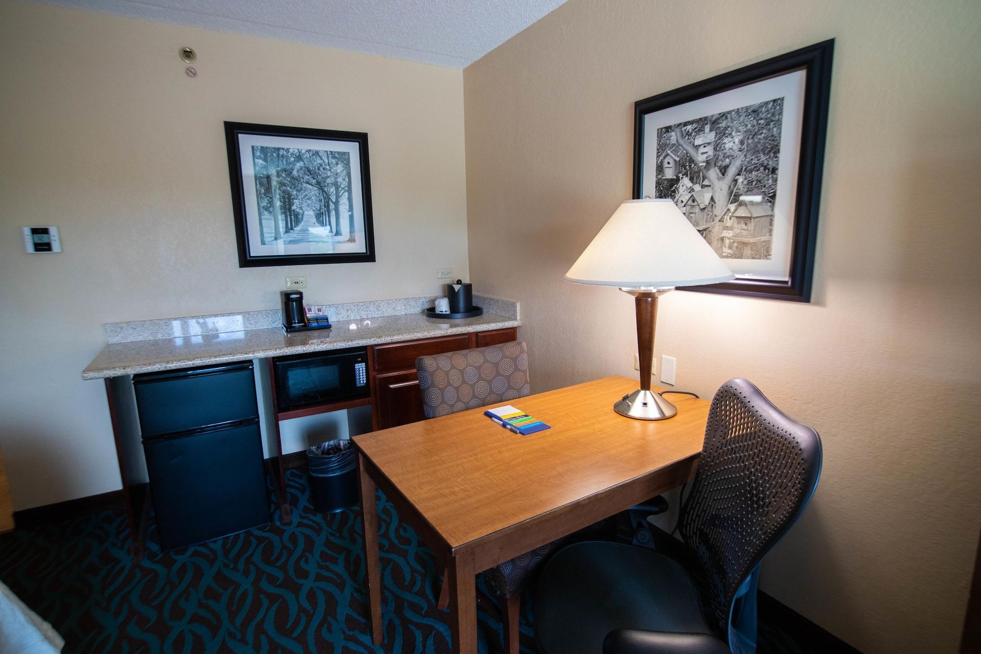 Hampton Inn & Suites Chicago North Shore Skokie Exteriör bild