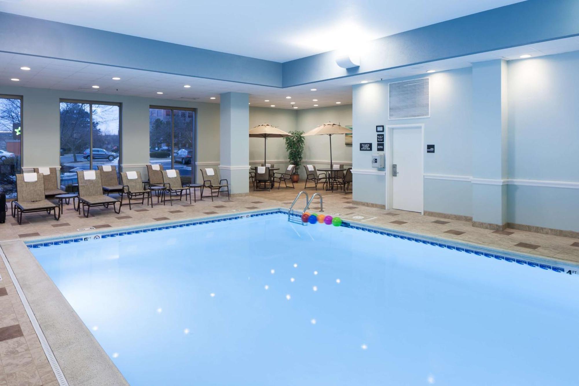 Hampton Inn & Suites Chicago North Shore Skokie Exteriör bild